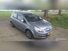 Opel Corsa - 1.2-16V Cosmo