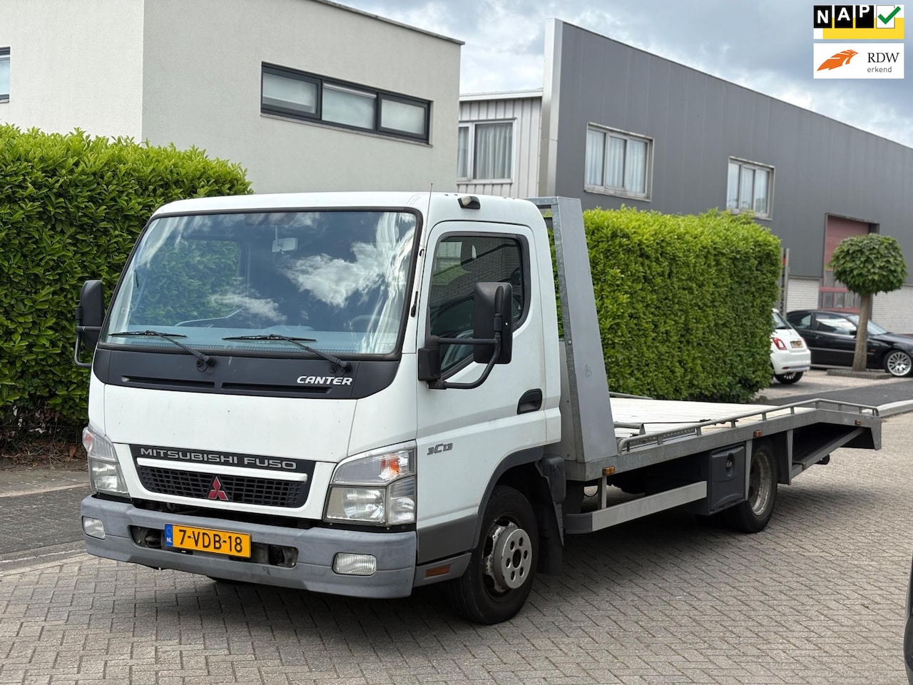 Mitsubishi Canter - 3C13 3.0 DI 335 oprijwagen | 119.711 KM | 1e EIG | Witteveen |elektrische Lier | Airco | M - AutoWereld.nl