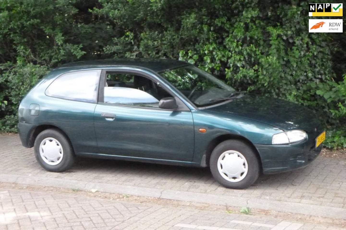 Mitsubishi Colt - 1.6 GLXi EXPORT AUTOMAAT EXPORT - AutoWereld.nl