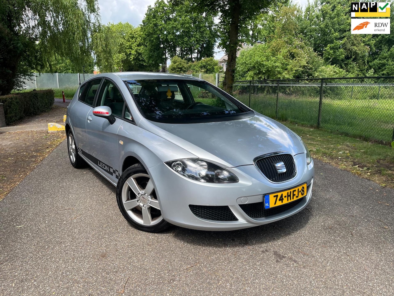 Seat Leon - 1.6 | APK NIEUW| GOED ONDH. | SPORTIEF - AutoWereld.nl
