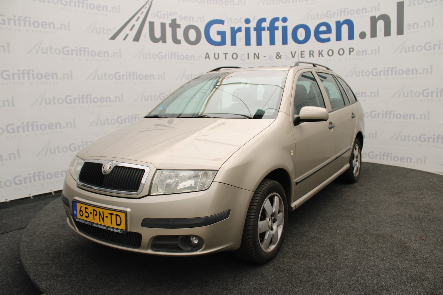 Skoda Fabia Combi - 2.0 Elegance 116PK met trekhaak - AutoWereld.nl
