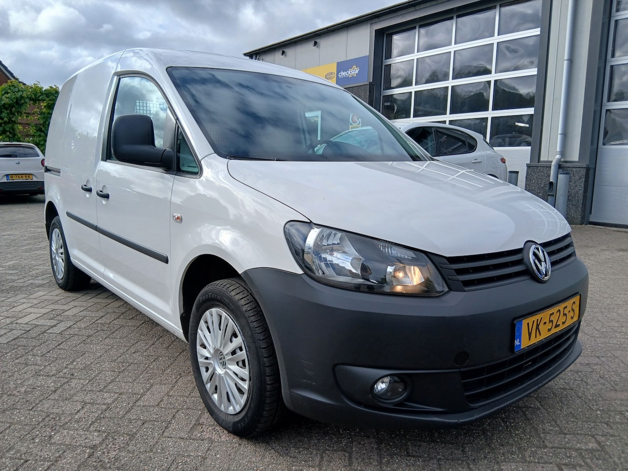 Volkswagen Caddy - 1.6 TDI Cruise control - Airco - Trekhaak - NAP - AutoWereld.nl