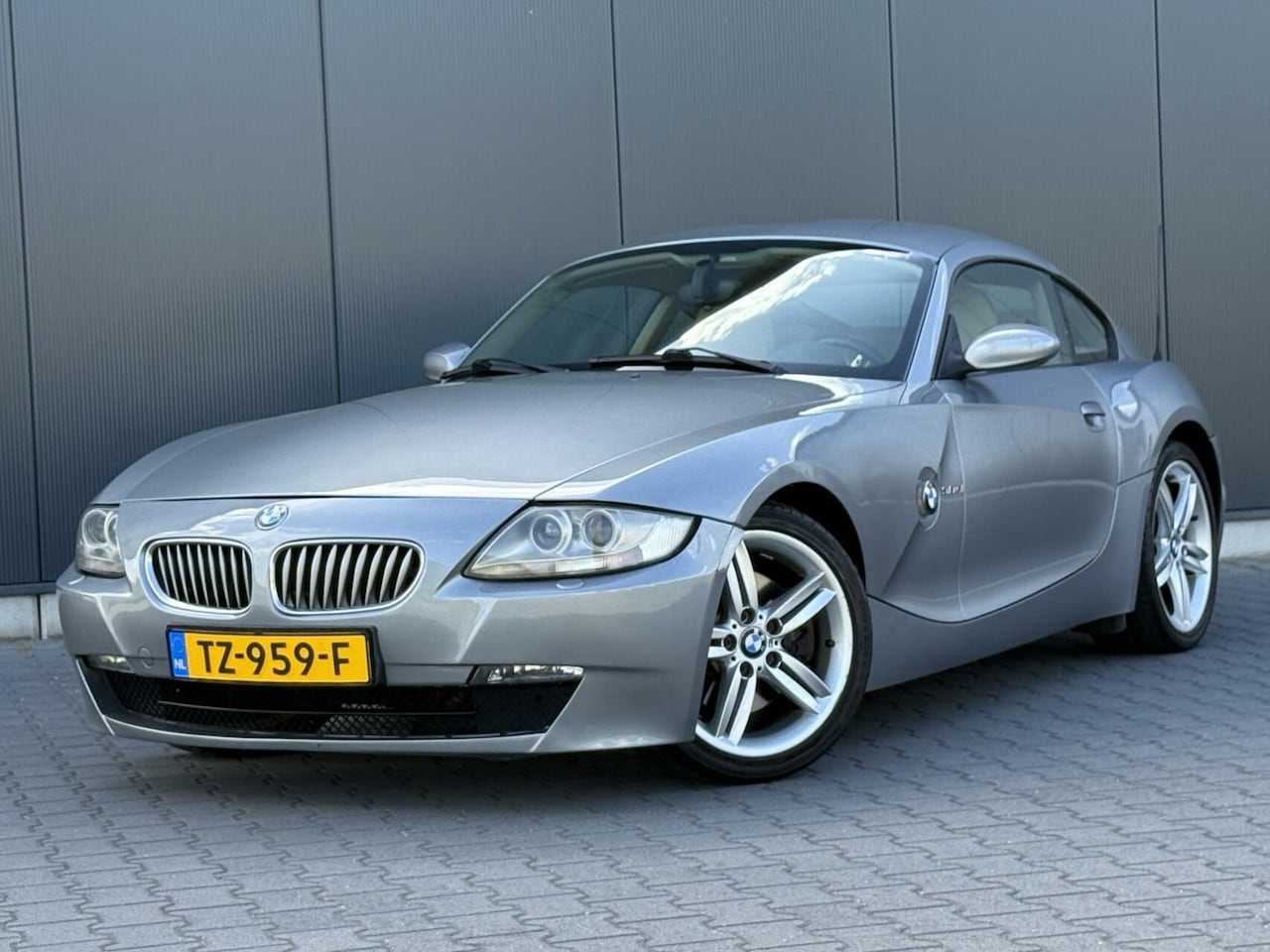 BMW Z4 Coupé - 3.0SI 266PK Executive - Sportstoelen - Clima - Cruise - AutoWereld.nl