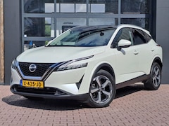 Nissan Qashqai - 1.3 MHEV Xtronic Premiere Edition | Panodak | Afn. Trekhaak | Camera | Stoelverwarming |
