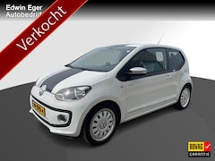 Volkswagen Up! - 1.0 high up Schuifdak, Navigatie, Airco
