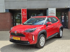 Toyota Yaris Cross - 1.5 Hybrid DYNAMIC TREKHAAK HEAD-UP STOEL/STUURVERW KEYLESS EL-ACHTERKLEP NAVI CAMERA APPL