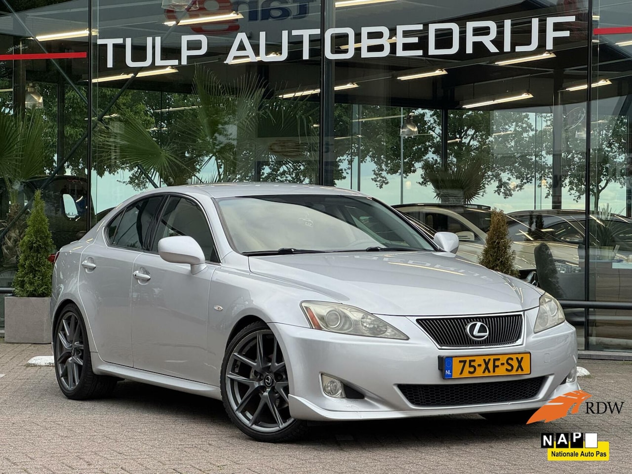 Lexus IS - 250 Business Luxury Automaat 2007 Leder - AutoWereld.nl