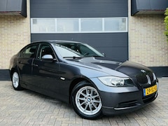 BMW 3-serie - 320i High Executive|Automaat|Gr Navi|Clima|LM 16