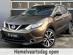 Nissan Qashqai - 1.2 Tekna Panoramadak Trekhaak 360 Camera Garantie