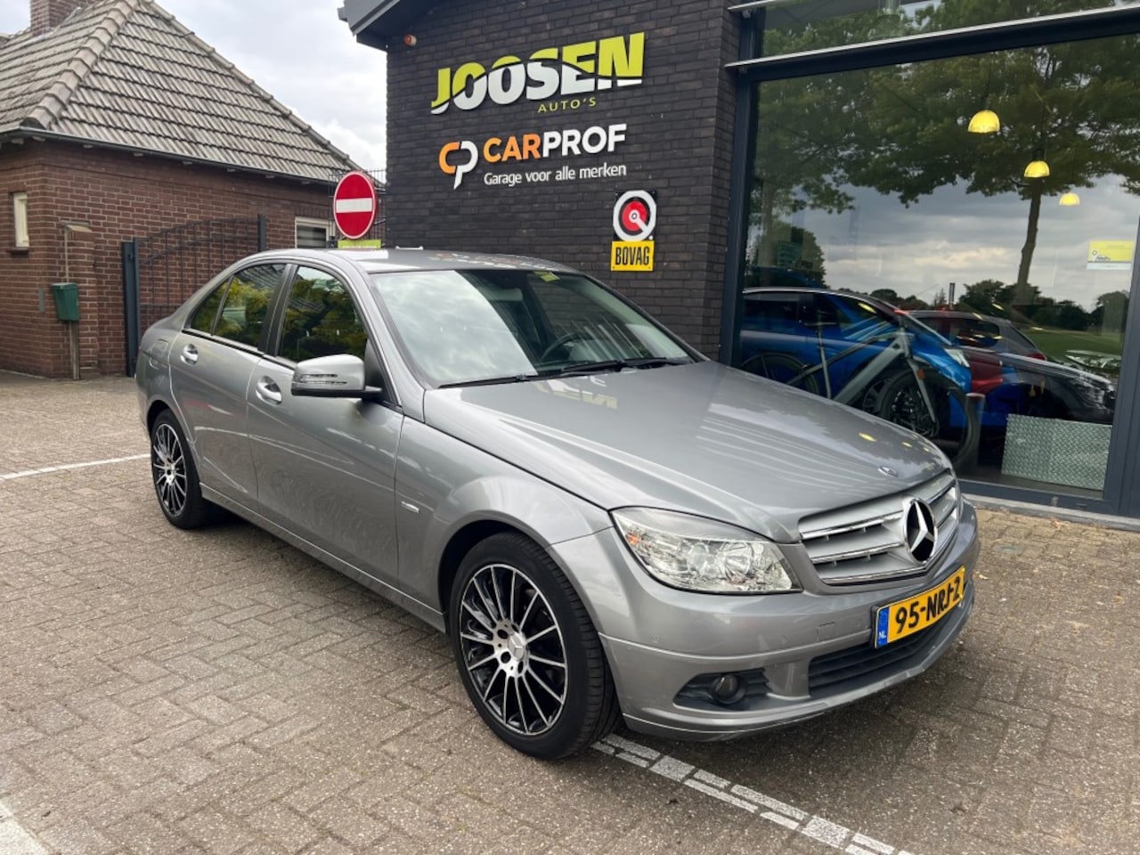 Mercedes-Benz C-klasse - C180CGI - AutoWereld.nl