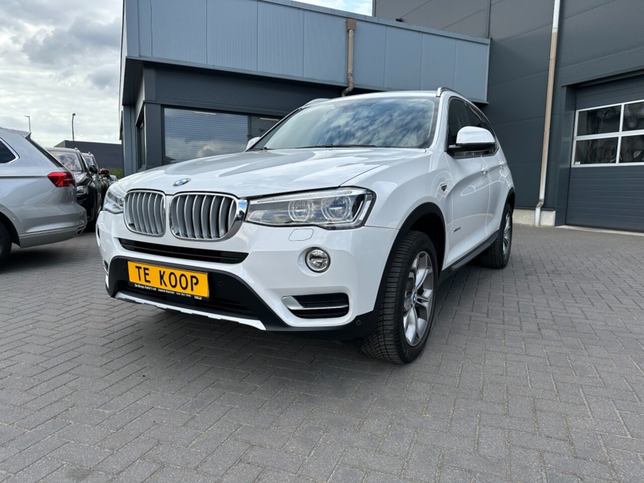 BMW X3 - X3-xDrive 2.0i Centennial High-Executive Aut. Leder schuifdak - AutoWereld.nl