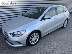 Mercedes-Benz B-klasse - 180 Automaat Trekhaak Widescreen