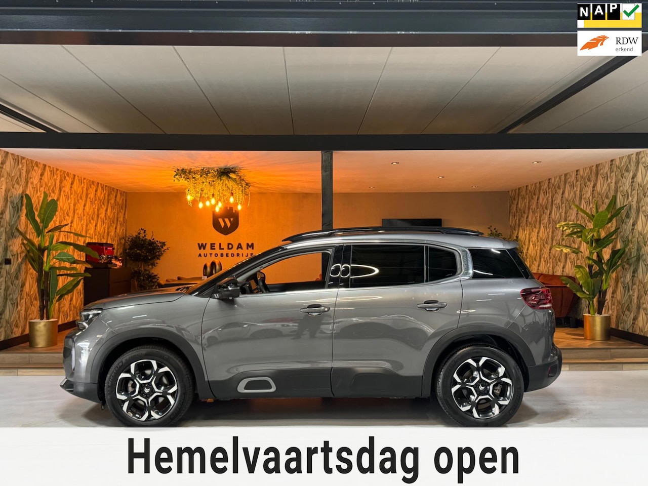Citroën C5 Aircross - 1.2 PureTech Shine Garantie CarPlay 360 Camera PDC LED DAB ACC Clima Navi Leder Lane Rijkl - AutoWereld.nl