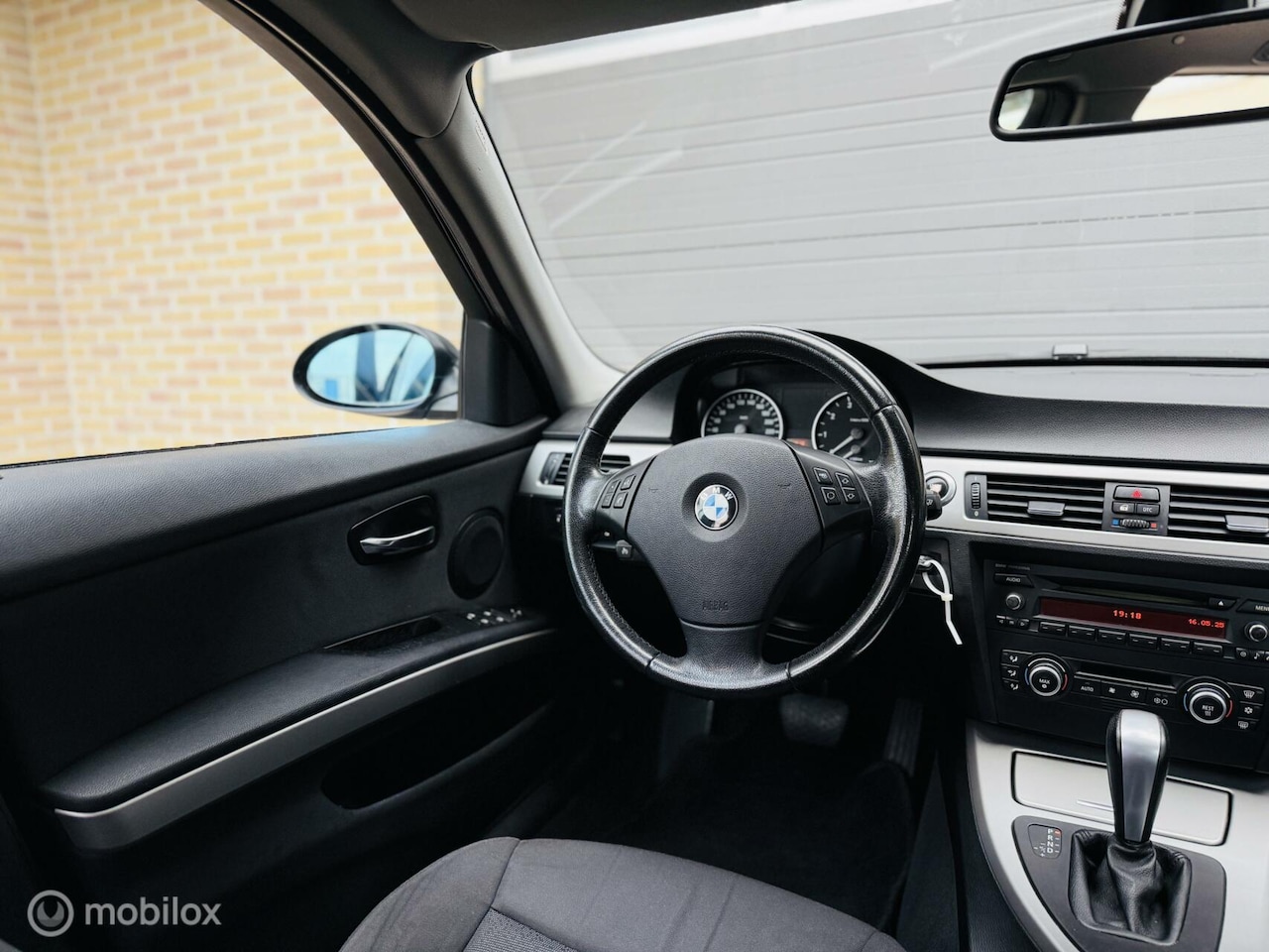 BMW 3-serie Touring - 318i|Automaat|Clima|LM 17|Nieuwe APK - AutoWereld.nl