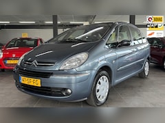 Citroën Xsara Picasso - 1.6i Attraction clima cruise controle elektrische pakket parkeersensoren parrot