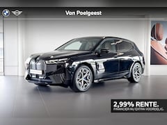 BMW iX - xDrive50 High Executive | M Sport | Harman Kardon | Sky Lounge | Trekhaak | Luchtvering