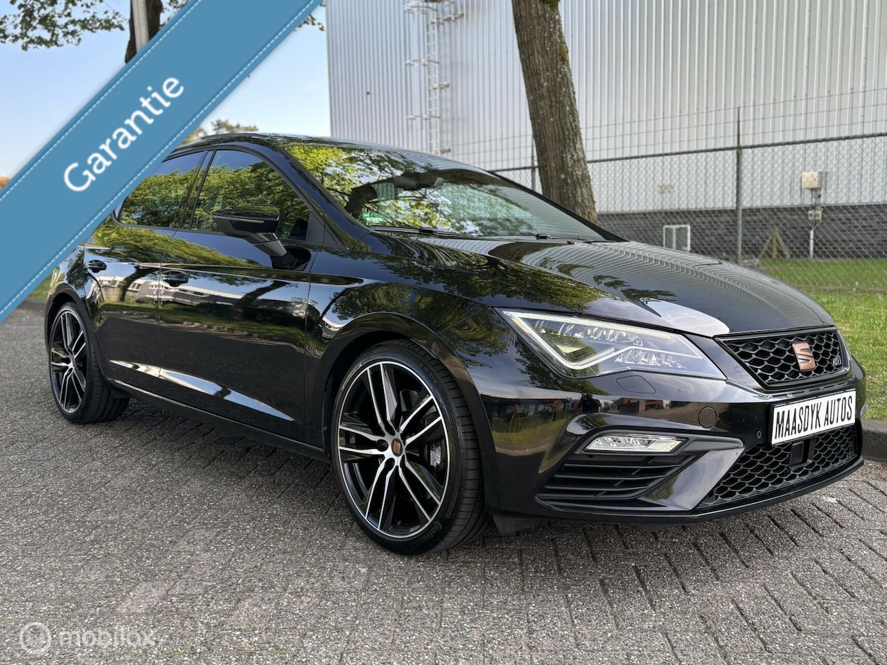 Seat Leon - Cupra 290PK Pano Beats Led Camera Dealer Onderhoud - AutoWereld.nl