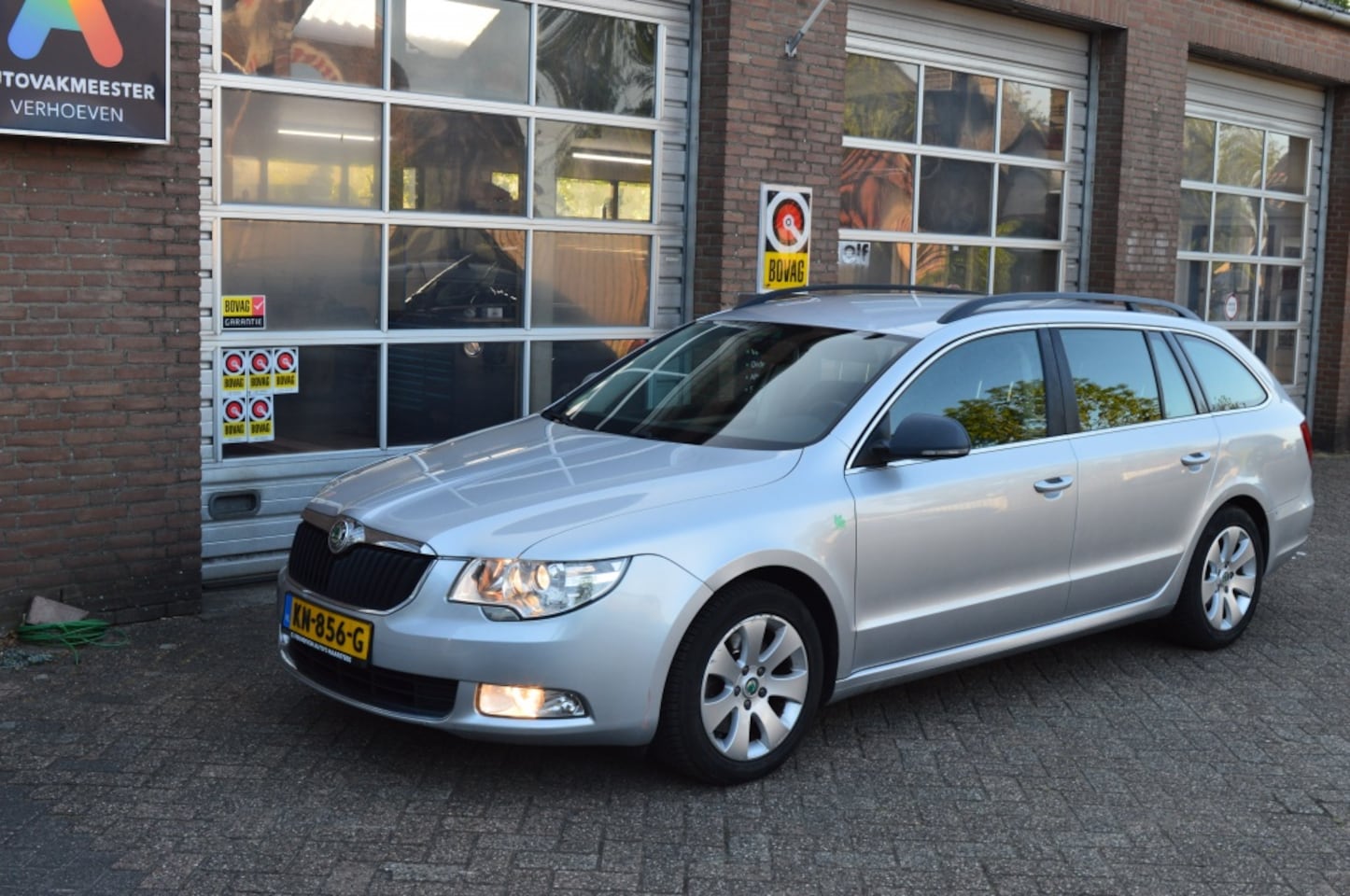 Skoda Superb Combi - 1.6 TDI Grl.Act. Bns - AutoWereld.nl