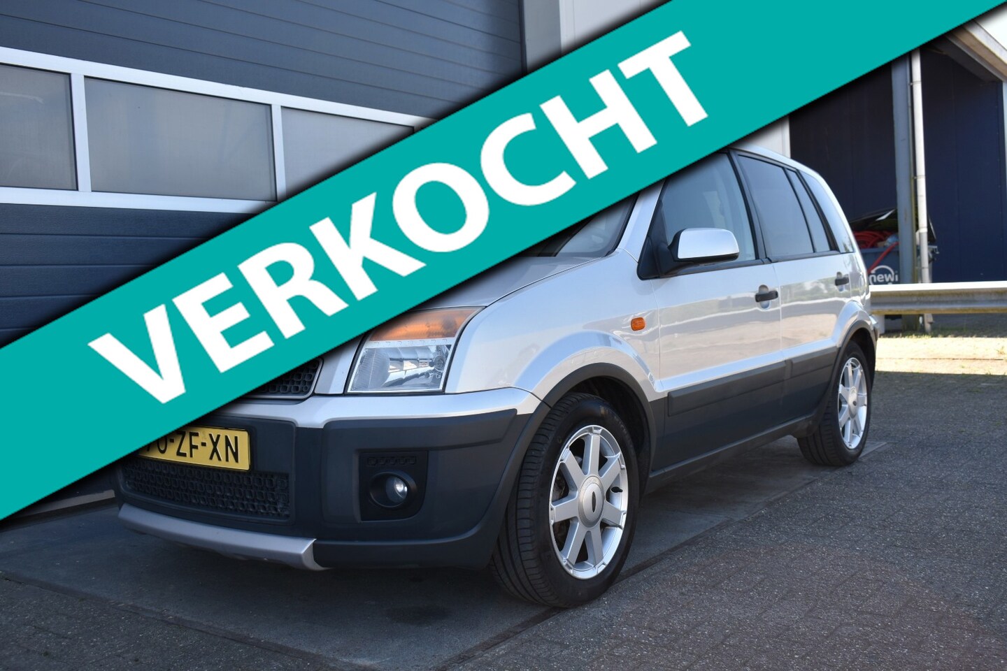 Ford Fusion - 1.6-16V Crossroad lage km. Stand - AutoWereld.nl