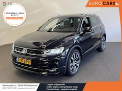 Volkswagen Tiguan - 2.0 TSI 4Motion R-line Highline Business Panoramadak Trekhaak Navigatie Apple Carplay/Andr