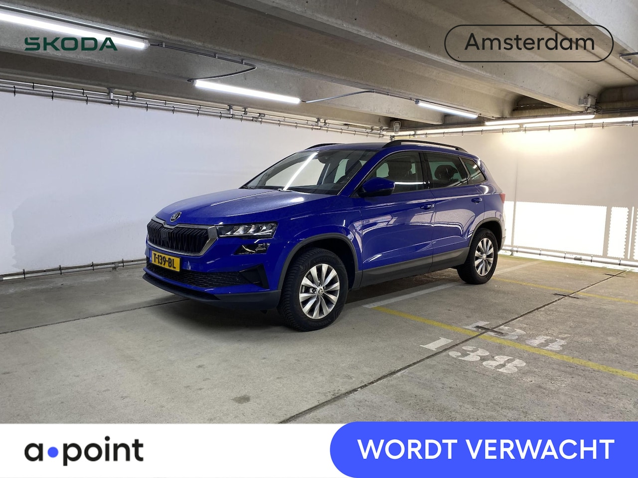 Skoda Karoq - 1.0 TSI Business Edition 110 pk | Verlengde garantie | Navigatie | Parkeersensoren | Achte - AutoWereld.nl