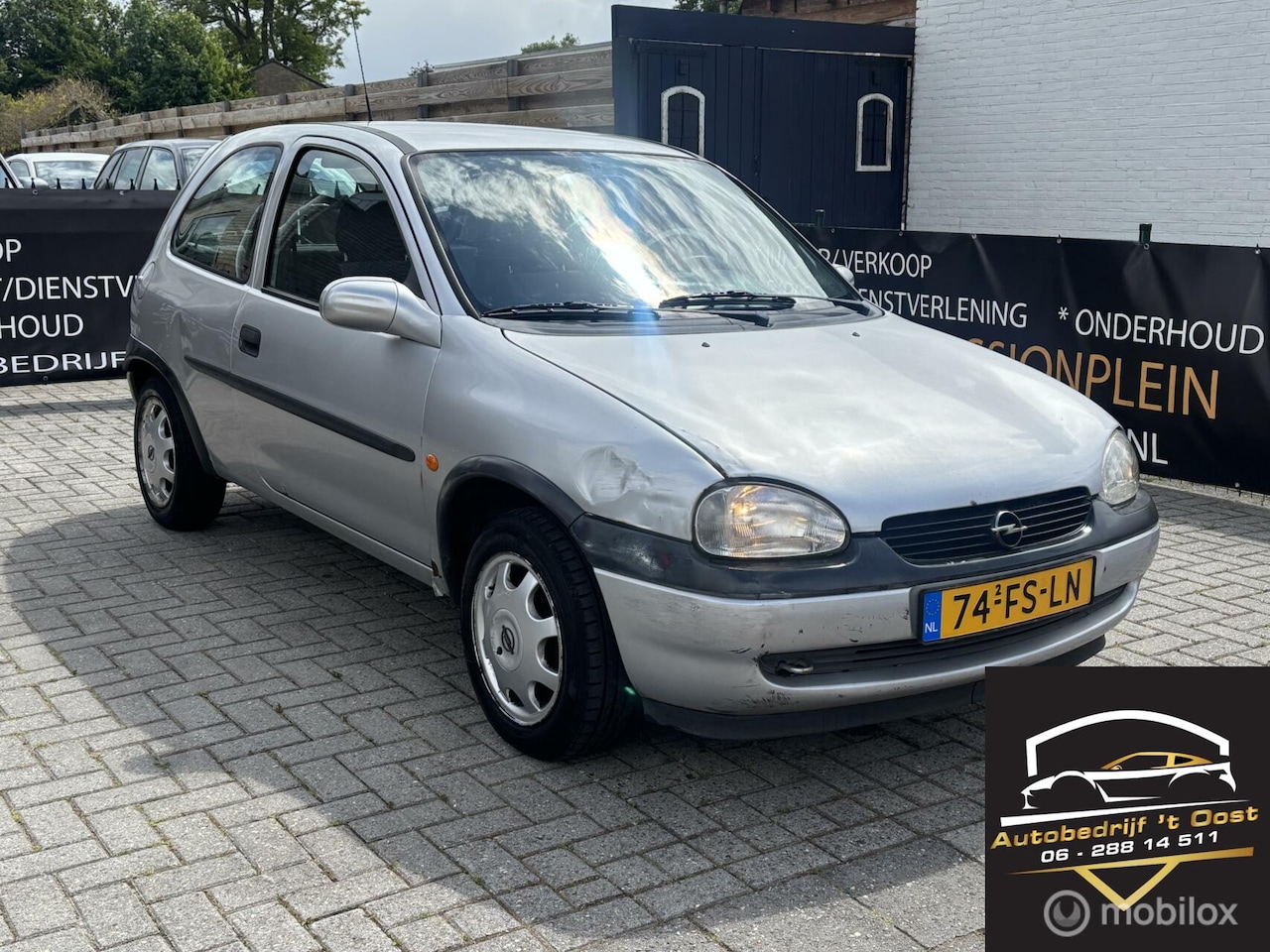 Opel Corsa - 1.2i-16V Onyx apk koopje airco - AutoWereld.nl