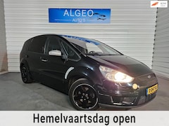 Ford S-Max - 2.0-16V Flexifuel Titanium
