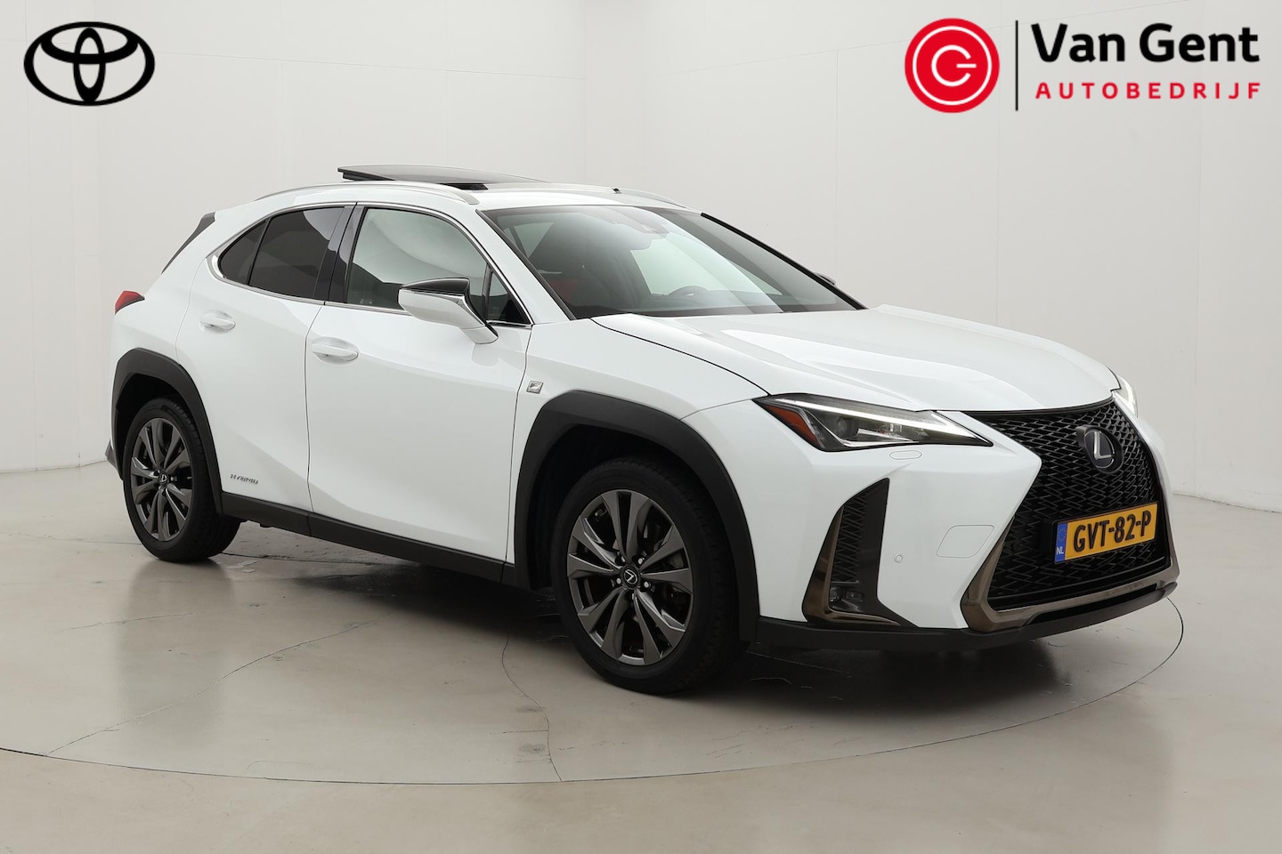 Lexus UX - 250h F Sport Premium | Panoramadak | Dodehoek detectie | Stoelverwarming | Navigatie | Key - AutoWereld.nl