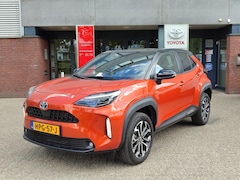 Toyota Yaris Cross - 1.5 HYBRID STYLE STOEL/STUURVERW BLIND-SPOT NAVI PARK-SENSOREN APPLE/ANDROID 17''LM-VELGEN