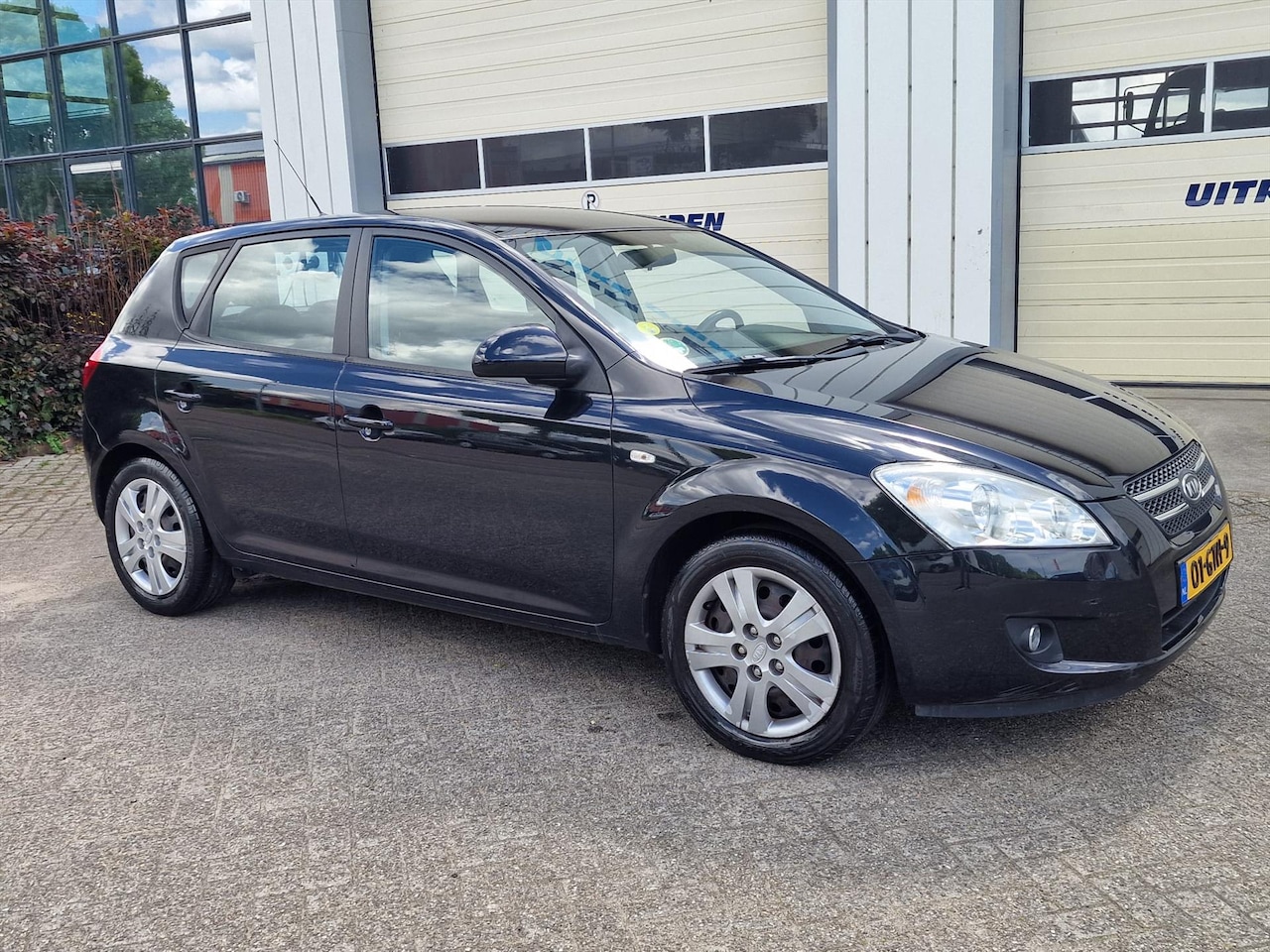 Kia Cee'd - Cee D 1.6 Ecutive. Klimaat.Onderhoudboekjes.H/leder. - AutoWereld.nl