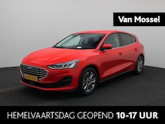 Ford Focus - 1.0 EcoBoost Hybrid Titanium