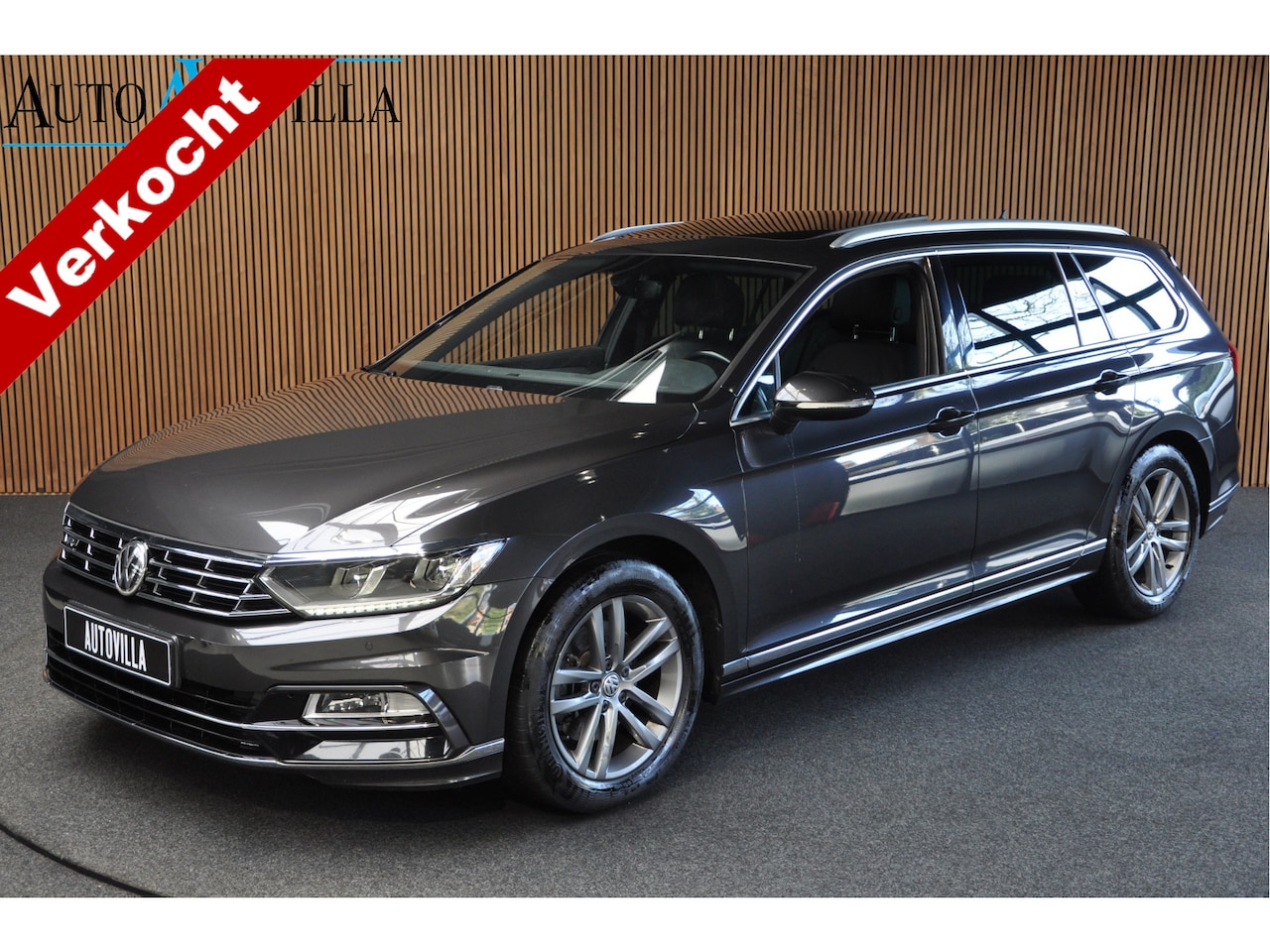 Volkswagen Passat Variant - 1.4 TSI ACT Panodak Leder Navi PDC Elektr. achterklep Camera LM velgen - AutoWereld.nl