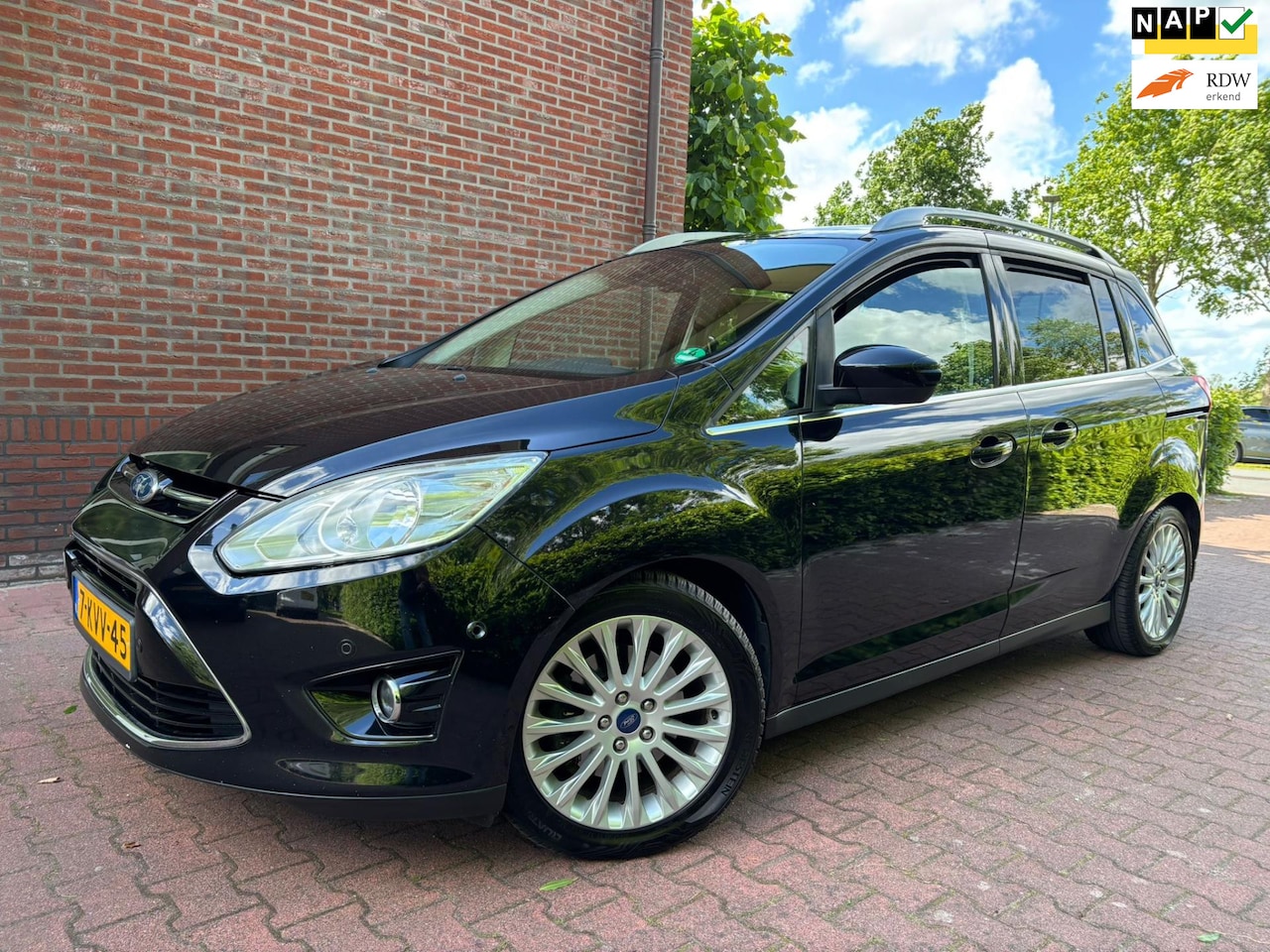 Ford Grand C-Max - 1.0 Titanium 1.0 Titanium - AutoWereld.nl