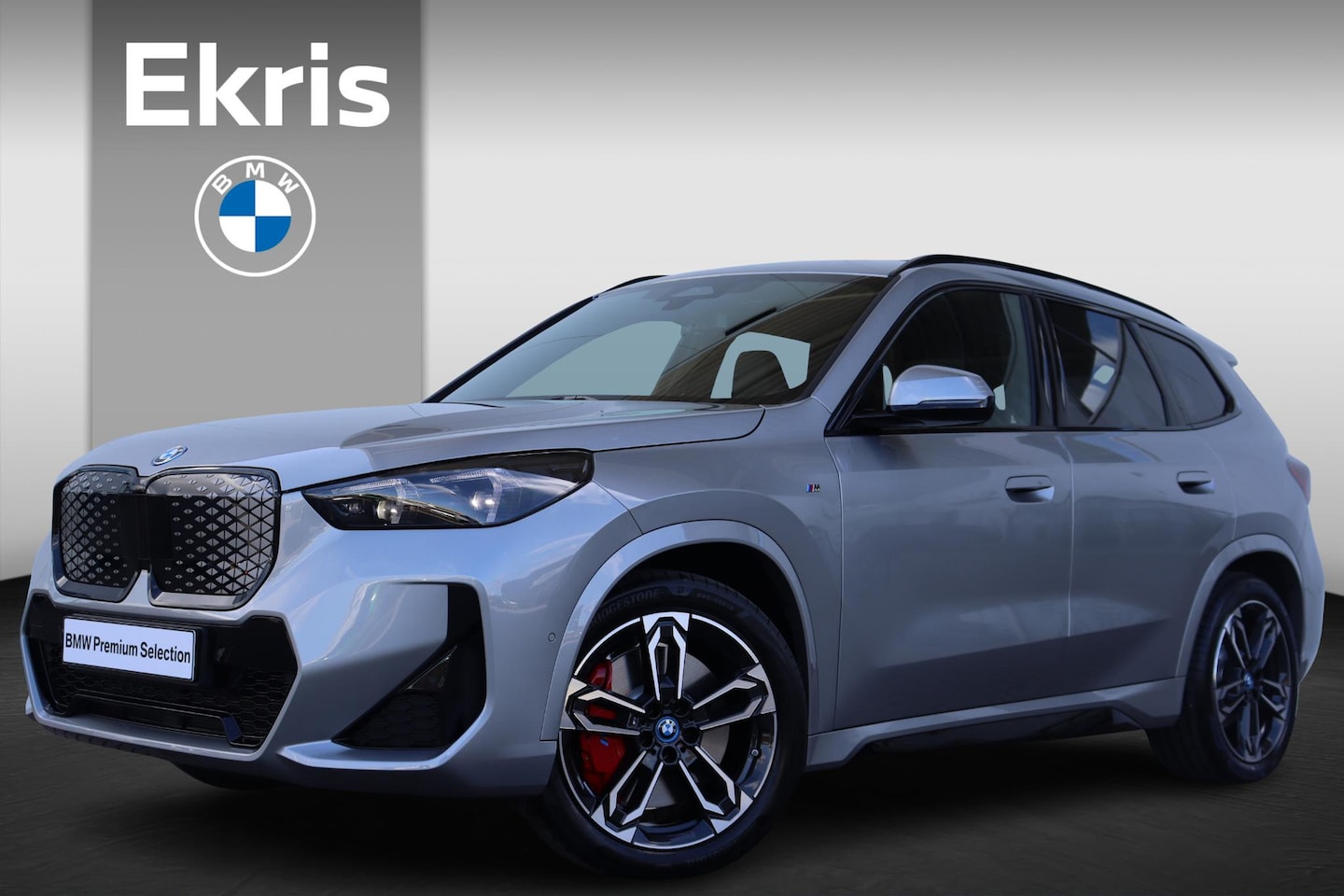 BMW iX1 - eDrive20 67 kWh M-Sportpakket / Travel Pack / Premium Pack / Comfort Pack / 19'' / - AutoWereld.nl