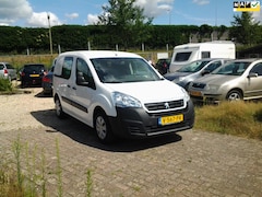 Peugeot Partner - 120 1.6 BlueHDi 75 L1 Premium Zeer lux, s L/R schuifdeur Trekhaak Airco/ CV/ CRuiscontrol?