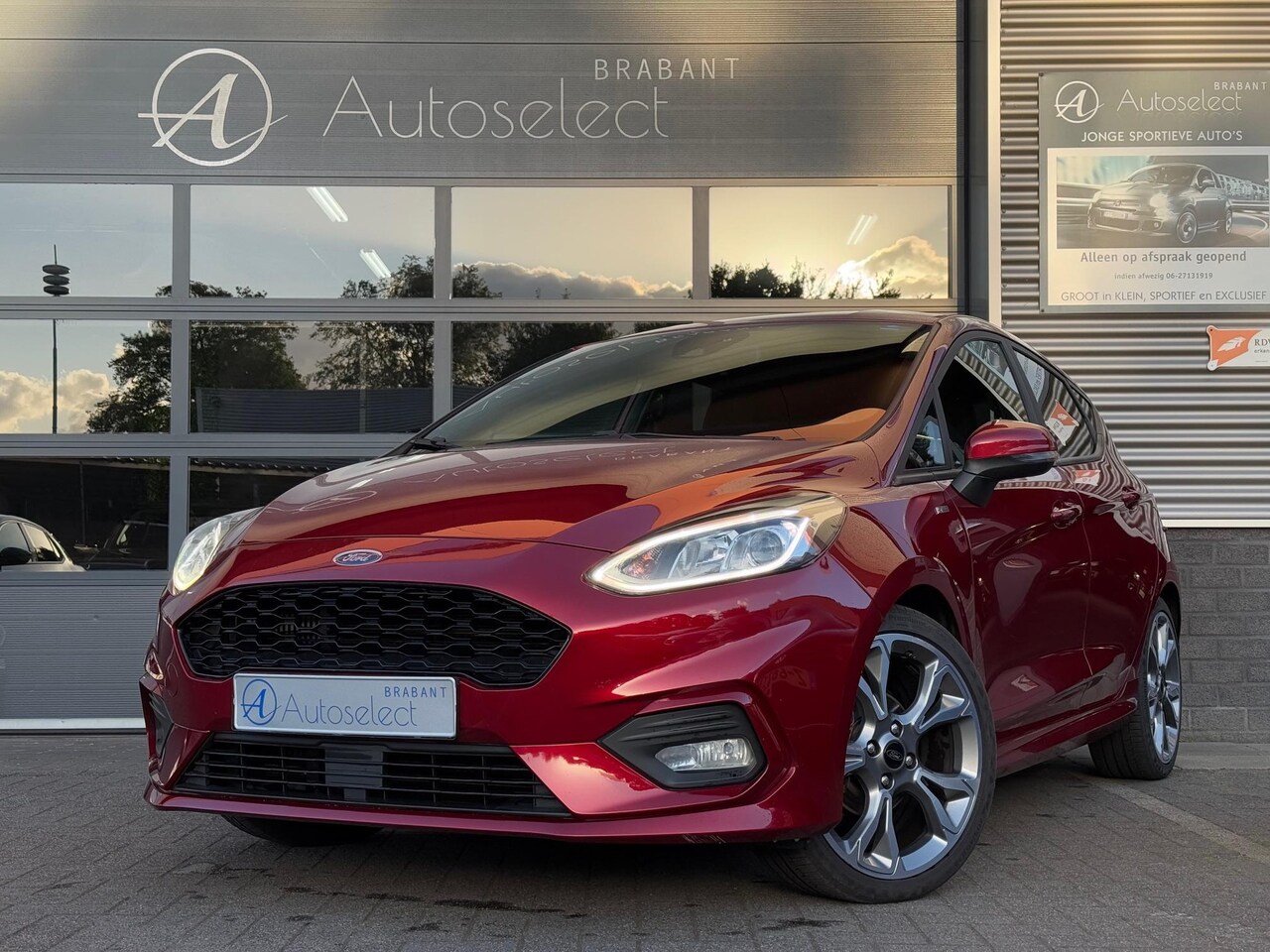 Ford Fiesta - 1.0 EcoBoost ST Line LED Navi Cruise - AutoWereld.nl