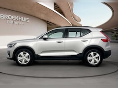 Volvo XC40 - 1.5 T2 Essential | Stoel + Stuurverwarming | PDC | Navigatie | Cruiscontrol |
