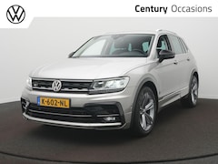 Volkswagen Tiguan - 1.5 TSI ACT Highline Business R / Elek. trekhaak / Camera / Virtual