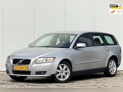 Volvo V50 - 1.8 Kinetic NAVI CLIMA IN BIJNA NIEUW STAAT 1STE EIGENAAR