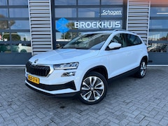 Skoda Karoq - 1.5 TSI 150 pk ACT Business Edition 7-DSG | Panoramadak | Achteruitrijcamera | Apple carpl