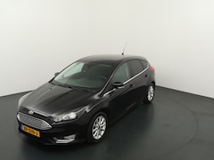 Ford Focus - 125pk Titanium Edition | Trekhaak | Winterpack | Cruise Control | Climate Control |