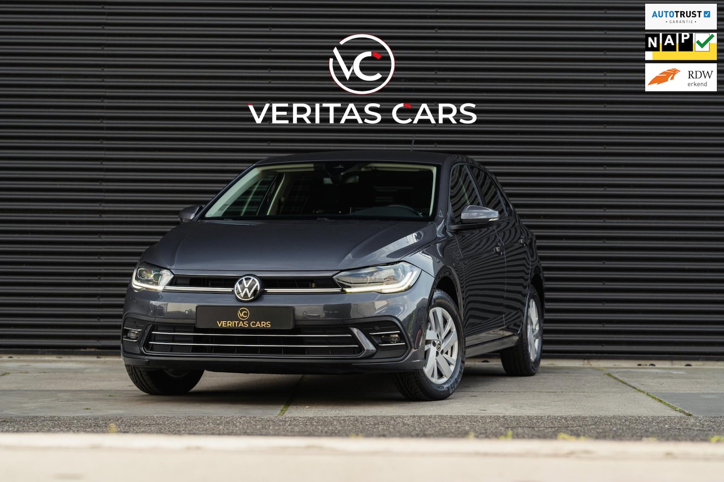 Volkswagen Polo - 1.0 TSI Highline 95PK ACC|Camera|Navi|CarPlay|IQ.Light e.o. - AutoWereld.nl