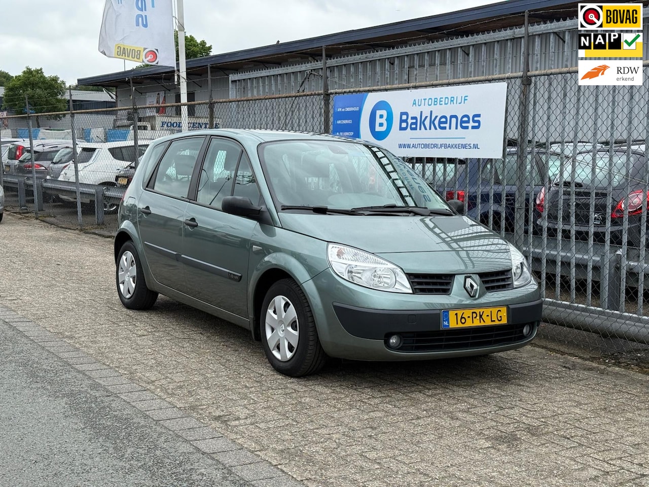 Renault Scénic - 1.6-16V Expression | Airco | Cruise | Trekhaak - AutoWereld.nl