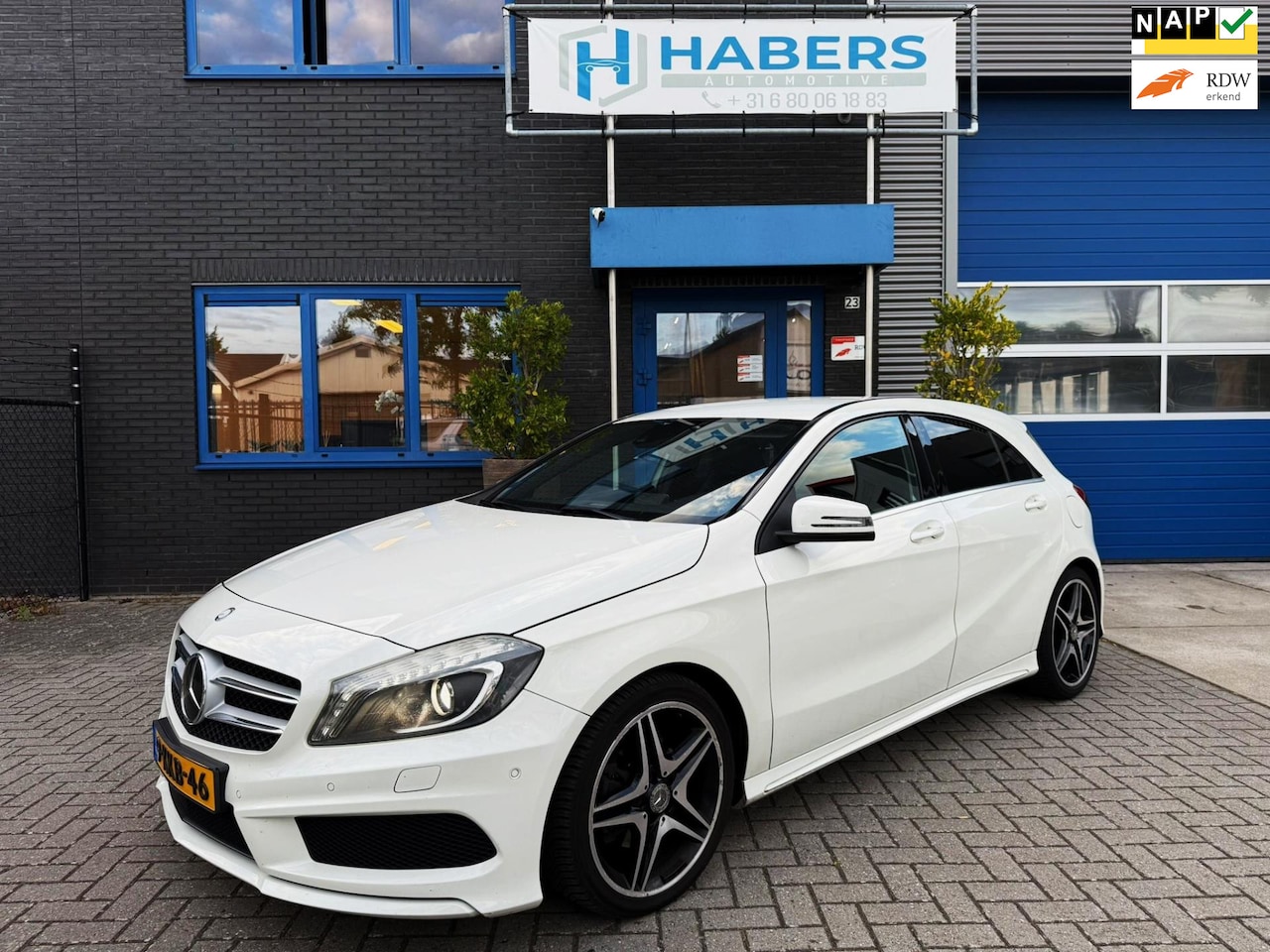 Mercedes-Benz A-klasse - 200 CDI Ambition 136PK|Navi|AMG-Pakket|Xenon/Led|AUT|Trekhaak|Sportstoelen|Flippers|Detect - AutoWereld.nl