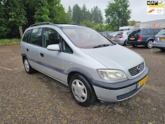 Opel Zafira - 2.2-16V EXPORT