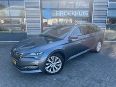 Skoda Superb Combi - 1.4 TSI 218 pk iV Business Edition 6-DSG | Trekhaak wegklapbaar | Leder | Achteruitrijcame