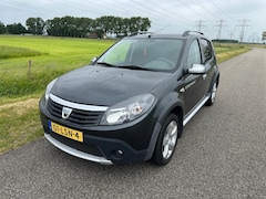 Dacia Sandero Stepway - 1.6 AIRCO