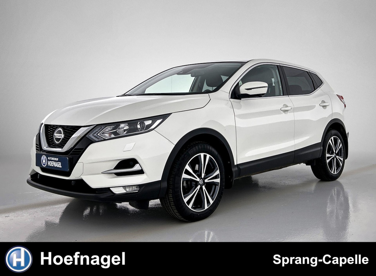 Nissan Qashqai - 1.3 DIG-T N-Connecta | Trekhaak | Navi | Cruise Control | Stoelverw. - AutoWereld.nl