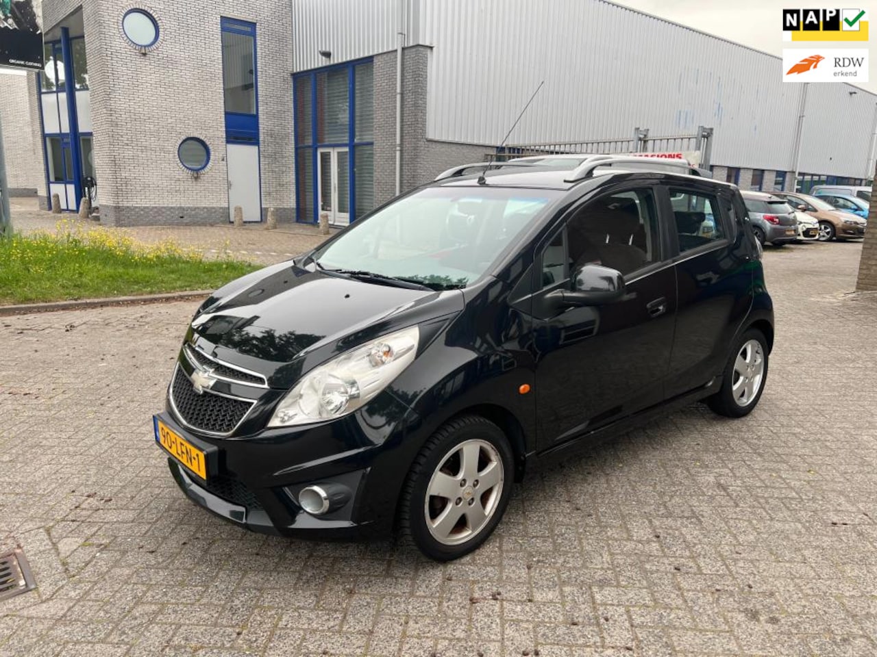 Chevrolet Spark - 1.2 16V LT Aflever beurt, Nieuwe Apk Nieuwe Ketting - AutoWereld.nl