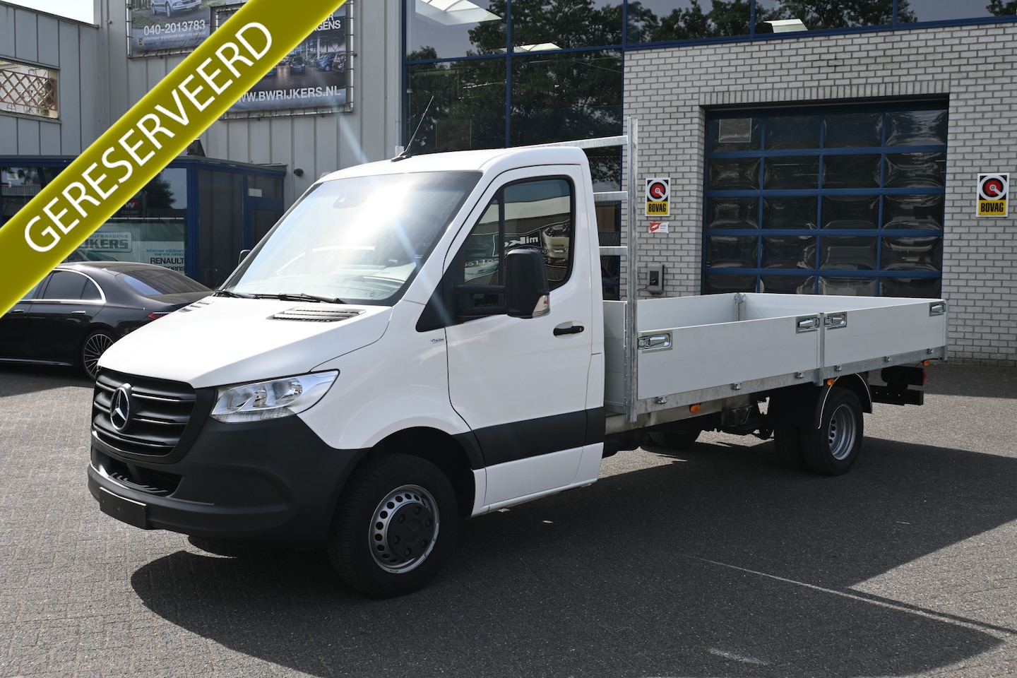 Mercedes-Benz Sprinter - 514 CDI L3 Open laadbak Airco, Geveerde stoel, MBUX met Apple Carplay / Android Auto - AutoWereld.nl